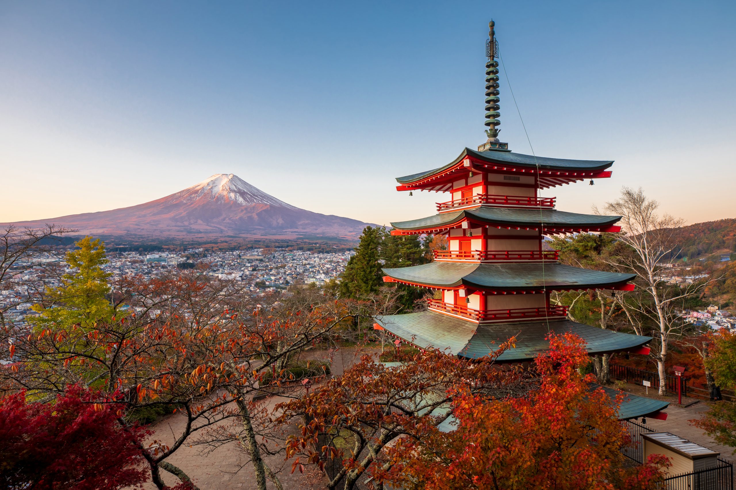 5fdf4837-japonsko-fujijama-shutterstock-1570163446-scaled