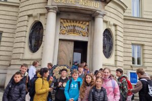 30b2a433-5756-4b21-aa8e-16159960317d 30b2a433-5756-4b21-aa8e-16159960317d