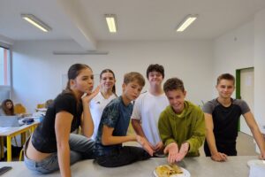 IMG_20251010_124155207_HDR IMG_20251010_124155207_HDR