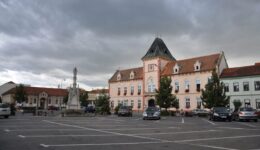 Lednice-náměstí2009