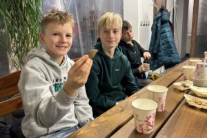 21da777c-aa95-4279-9fe9-5ec4ddea4a63