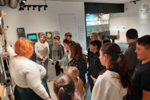 1000027773 1000027773