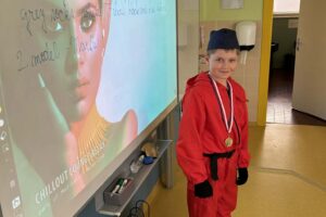 7bf253c0-f973-46d9-ad8b-474e41361833